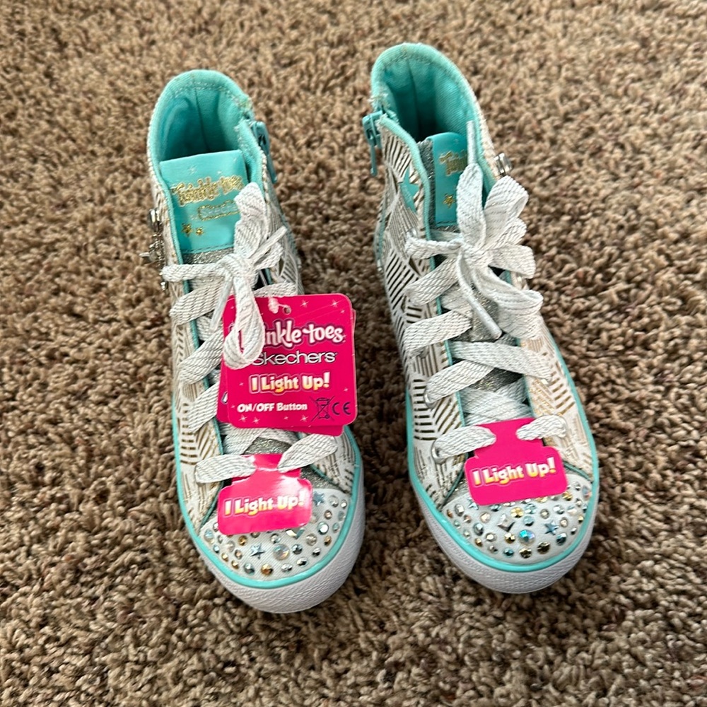 Light up kids shoes size 11.5 little girl
